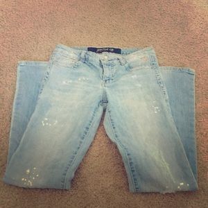 Light denim jeans